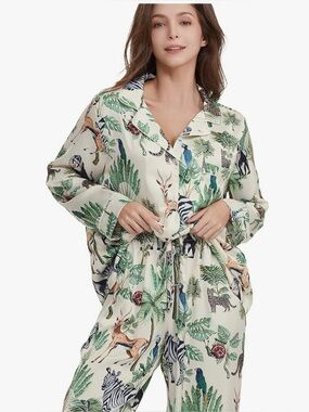 Zoo Print Pajama Set 2 Piece: Button Down Shirt and Pants long sleeve New